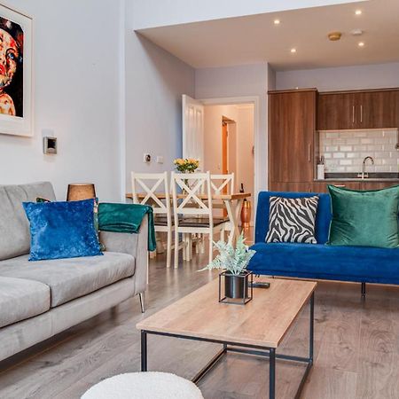 City Centre Top Floor Apartment In Belfast City Centre Екстер'єр фото