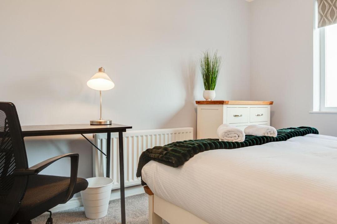 City Centre Top Floor Apartment In Belfast City Centre Екстер'єр фото