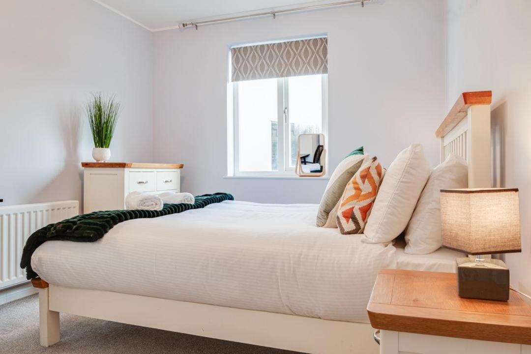 City Centre Top Floor Apartment In Belfast City Centre Екстер'єр фото